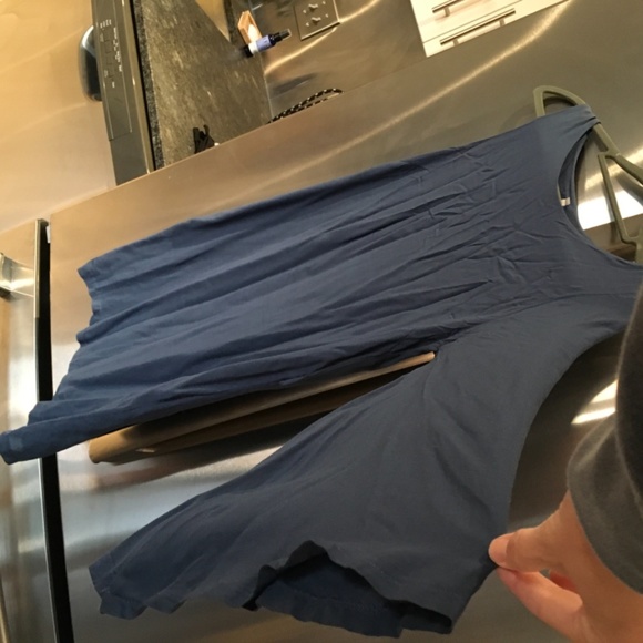 Dress - Picture 3 of 8